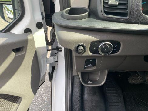 Used 2025 Ford Transit 250 Low Roof w/ Exterior Upgrade Package RWD image 10