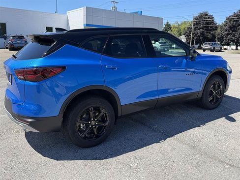 New 2026 Chevrolet Blazer LT w/ Convenience Package AWD/4WD image 6