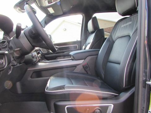 New 2026 RAM 1500 Laramie w/ Night Edition image 19