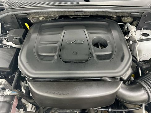 Used 2022 Jeep Grand Cherokee Laredo X AWD/4WD image 25