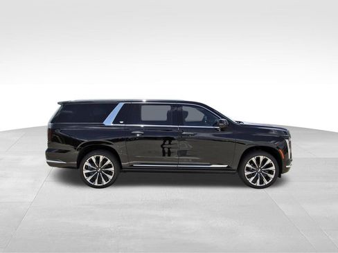 New 2026 Cadillac Escalade ESV Luxury w/ Touring Package AWD/4WD image 5