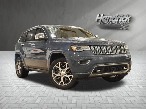 Used 2020 Jeep Grand Cherokee Overland AWD/4WD image 2