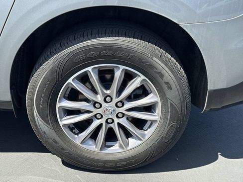 Certified 2023 Buick Enclave Essence AWD/4WD image 31