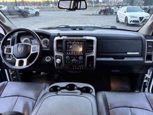 Used 2018 RAM 1500 Laramie w/ Convenience Group image 15