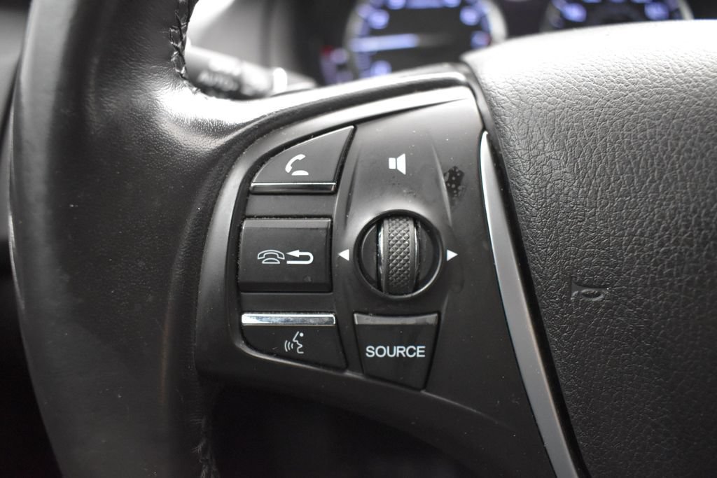 Used 2020 Acura TLX w/ Technology Package FWD image 10