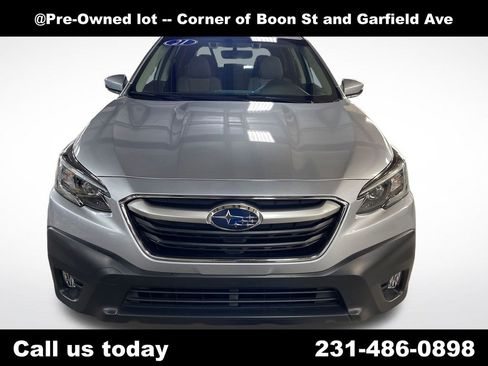 Used 2021 Subaru Outback Premium AWD/4WD image 8