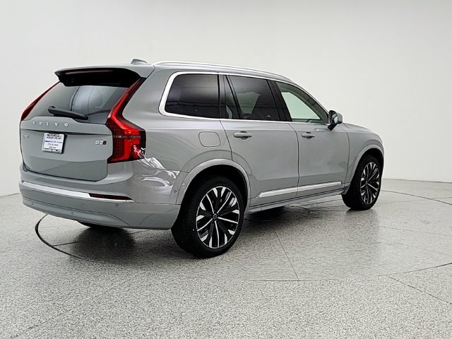New 2027 Volvo XC90 B5 Plus AWD/4WD image 5