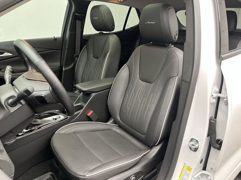 New 2026 Buick Encore GX Avenir w/ Avenir Technology Package image 10