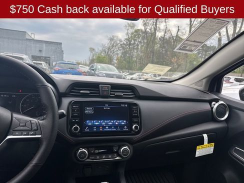 New 2025 Nissan Versa SR w/ Trunk Package image 16