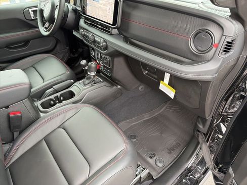 New 2026 Jeep Wrangler Rubicon image 21