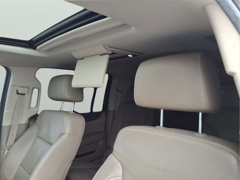 Used 2015 GMC Yukon XL SLT w/ Open Road Package image 19