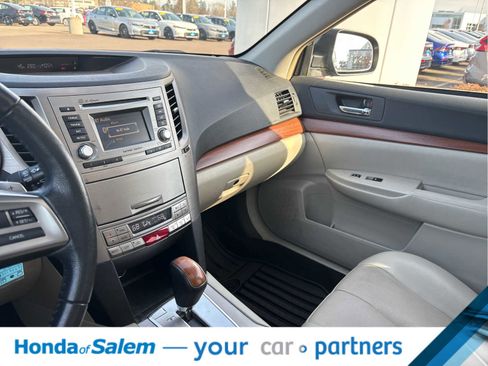 Used 2014 Subaru Outback 2.5i Limited w/ Moonroof Package image 20