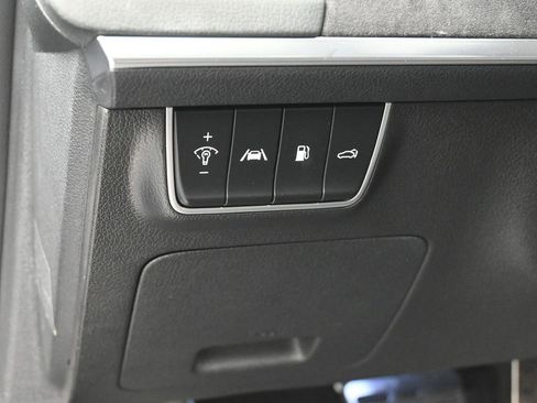 Used 2023 Kia Stinger GT2 image 17