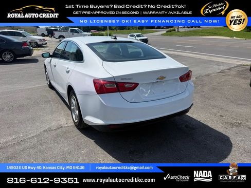 Used 2018 Chevrolet Malibu LS FWD image 8