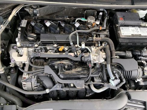 Used 2024 Toyota Corolla LE image 33