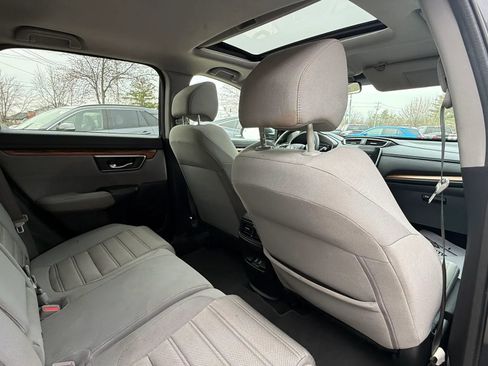 Used 2017 Honda CR-V EX image 11