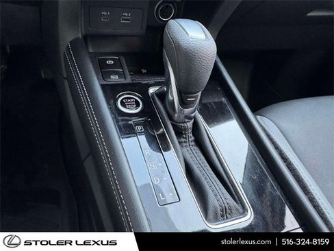 Used 2023 Nissan Kicks SR w/ SR Premium Package image 32