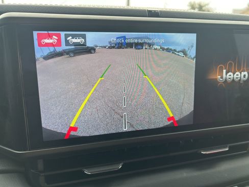 Used 2024 Jeep Wrangler Unlimited Rubicon 392 image 17