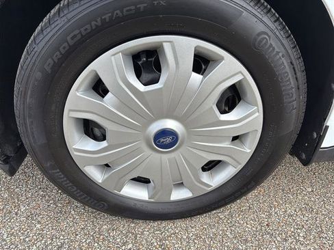 Certified 2022 Ford Transit Connect XL image 9