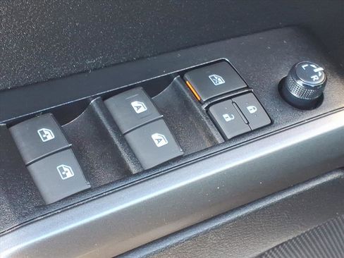 Certified 2023 Toyota Tacoma TRD Off-Road w/ Technology Package image 14