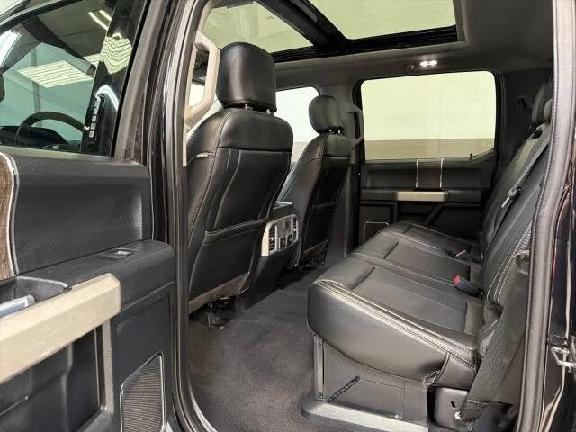 Used 2020 Ford F350 Lariat w/ Lariat Ultimate Package AWD/4WD image 33