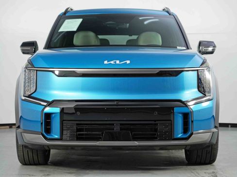 Used 2025 Kia EV9 GT-Line image 7