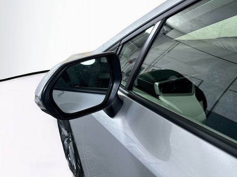 Used 2026 Toyota Corolla SE w/ SE Premium Package FWD image 10