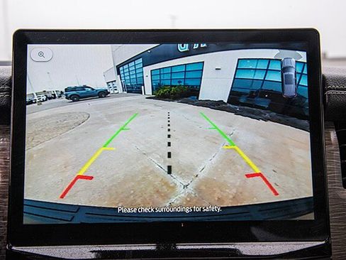 Used 2024 Ford Expedition Limited image 13