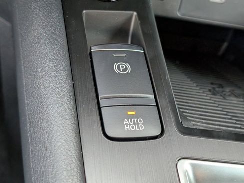 New 2026 Nissan Kicks SV FWD image 17