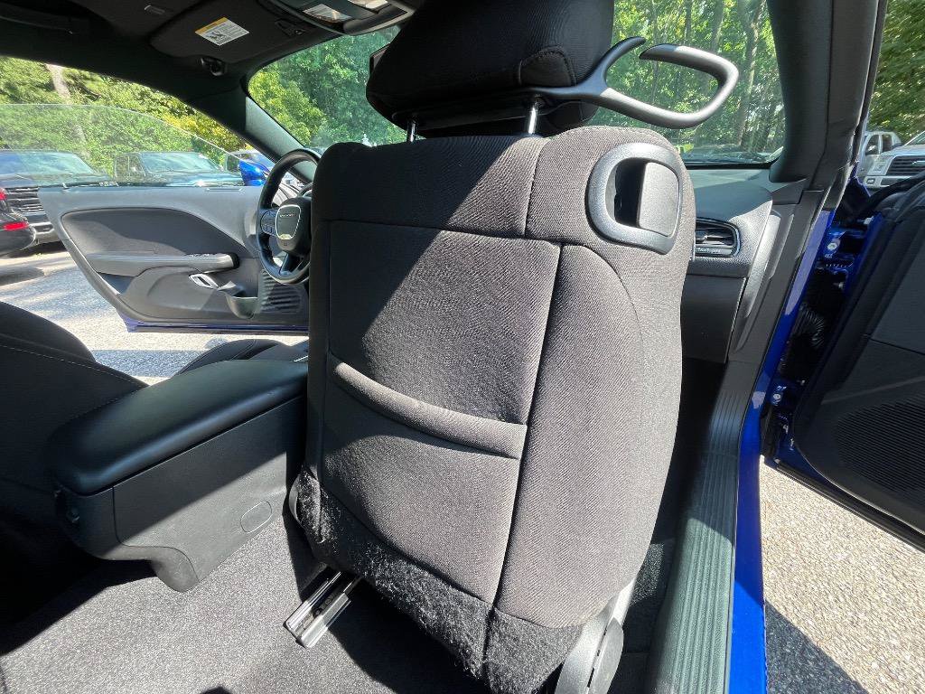 Used 2020 Dodge Challenger SXT w/ Blacktop Package RWD image 30
