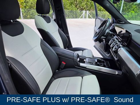 Used 2021 Mercedes-Benz GLB 35 AMG 4MATIC image 26