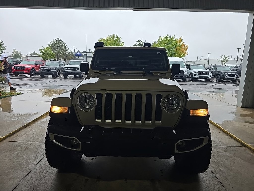 Used 2020 Jeep Gladiator Overland w/ Popular Equipment Package AWD/4WD image 3