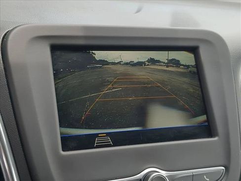 Used 2019 Chevrolet Equinox LS AWD/4WD image 13