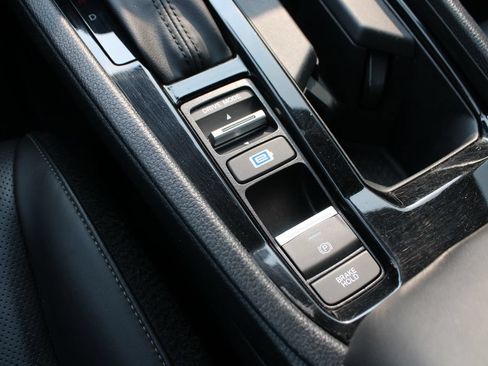 Used 2023 Honda Accord Sport image 19
