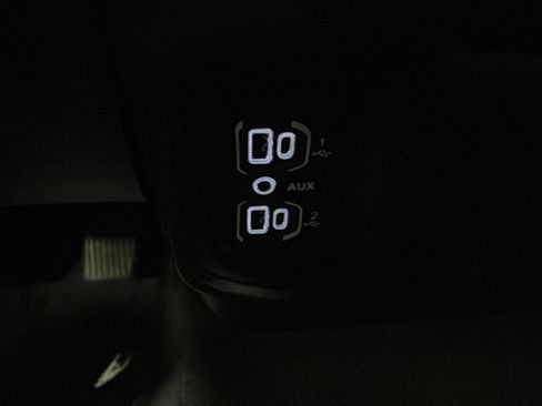 Used 2023 RAM 1500 Big Horn AWD/4WD image 27