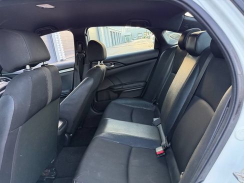 Used 2019 Honda Civic Sport image 12