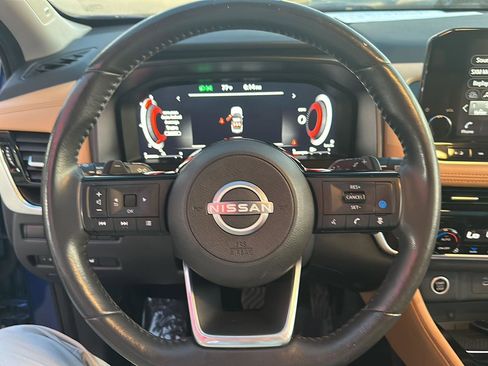 Used 2023 Nissan Rogue Platinum w/ Platinum Premium Package image 26