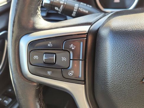 Used 2021 Chevrolet Tahoe Premier w/ Premium Package image 35