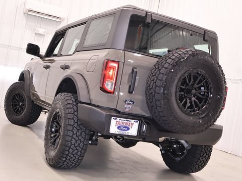 New 2026 Ford Bronco 4-Door AWD/4WD image 28