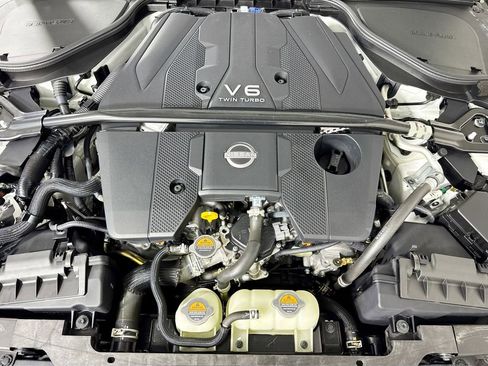 Used 2024 Nissan Z NISMO w/ Floor Mat Package RWD image 33