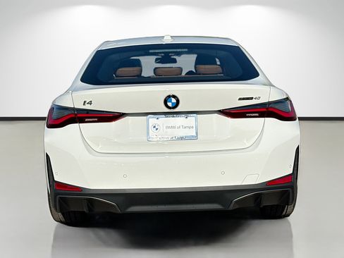 New 2026 BMW i4 eDrive40 w/ Parking Assistance Package RWD image 4