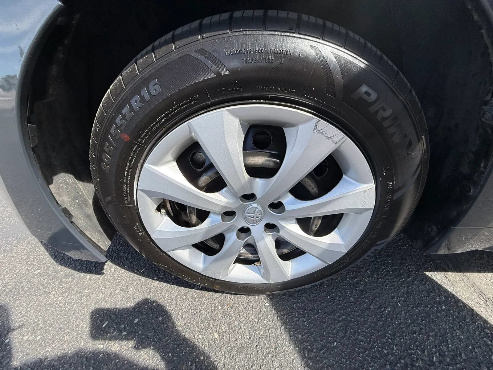 Used 2023 Toyota Corolla LE FWD image 24