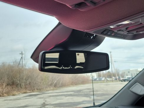 Used 2023 Chevrolet Silverado 1500 LTZ w/ LTZ Premium Package AWD/4WD image 29