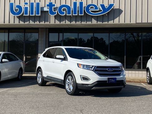 Certified 2018 Ford Edge SEL w/ Equipment Group 201A image 2