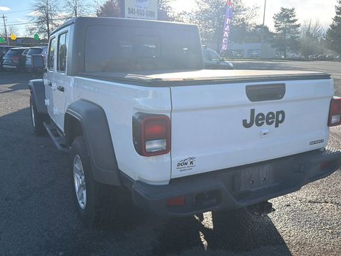 Used 2020 Jeep Gladiator Sport w/ Quick Order Package 24S image 5