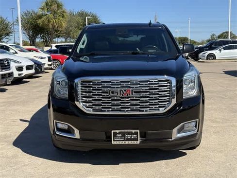 Used 2018 GMC Yukon Denali w/ Open Road Package image 6