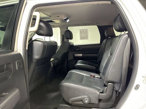 Used 2020 Toyota Sequoia TRD Pro AWD/4WD image 24