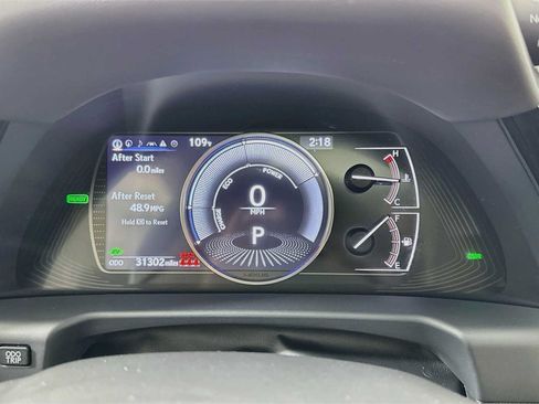 Used 2023 Lexus ES 300h w/ Premium Package FWD image 16