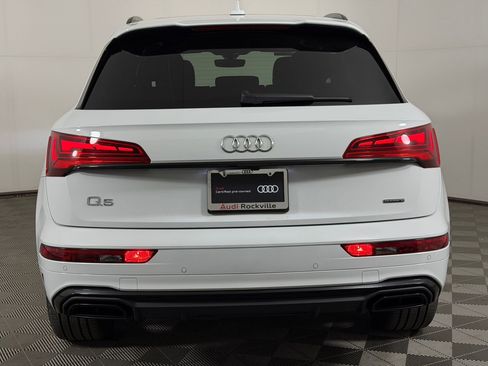 Certified 2025 Audi Q5 2.0T Premium w/ Convenience Plus Package AWD/4WD image 10