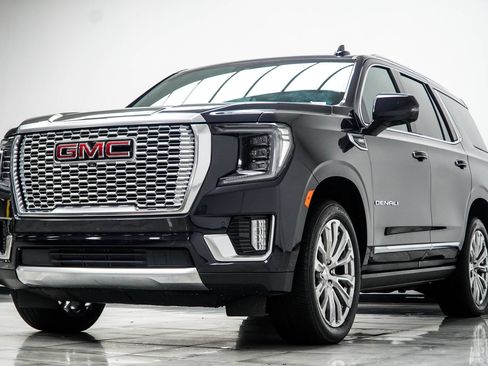 Used 2023 GMC Yukon Denali RWD image 9
